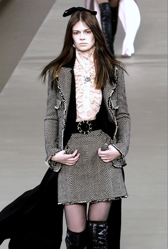 06A-BWFrydHerrngbnTwdJckt-12