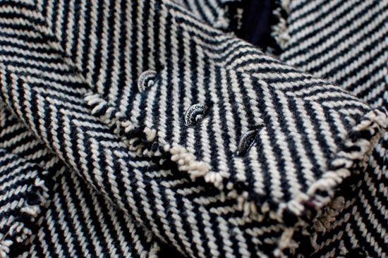 06A-BWFrydHerrngbnTwdJckt-7-550