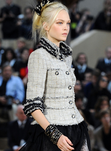 CHANEL 10P Ad Campagin  Ruffle Tweed Jacket